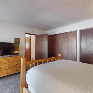  Holiday home High Meadows Retreat