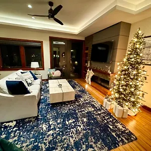  Apartment In/out - Zalanta - Great Location- 2 Hot Tubs - Heated Pool